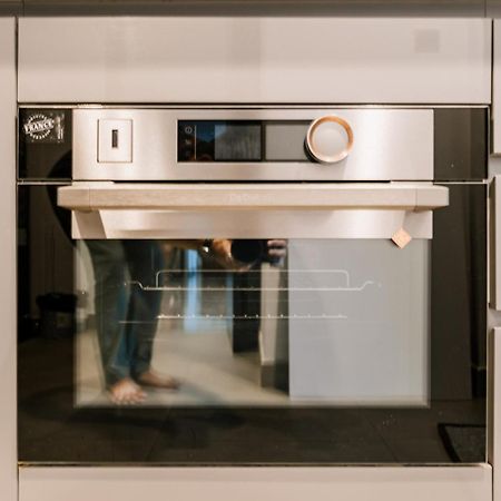 Exclusive 2-3 Bedroom Apartment In District 1 Free Pool Gym Sauna Ho-Chi-Minh-Stadt Exterior foto